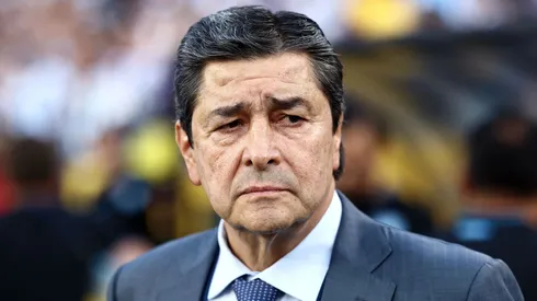 Luis Fernando Tena toma polémica decisión que no sentó bien en Guatemala