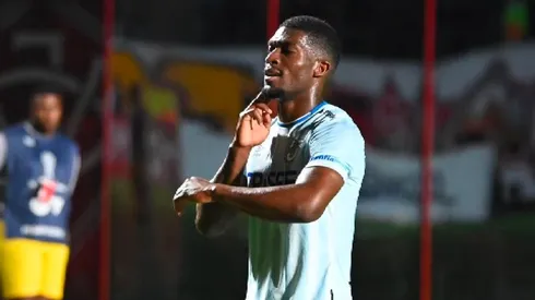 ¡Thomas Christiansen y Panamá lo celebran!: Azarías Londoño sigue deslumbrando con Universidad Católica