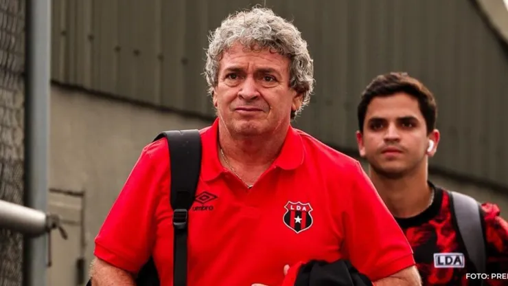 El DT Manudo suma otra baja.