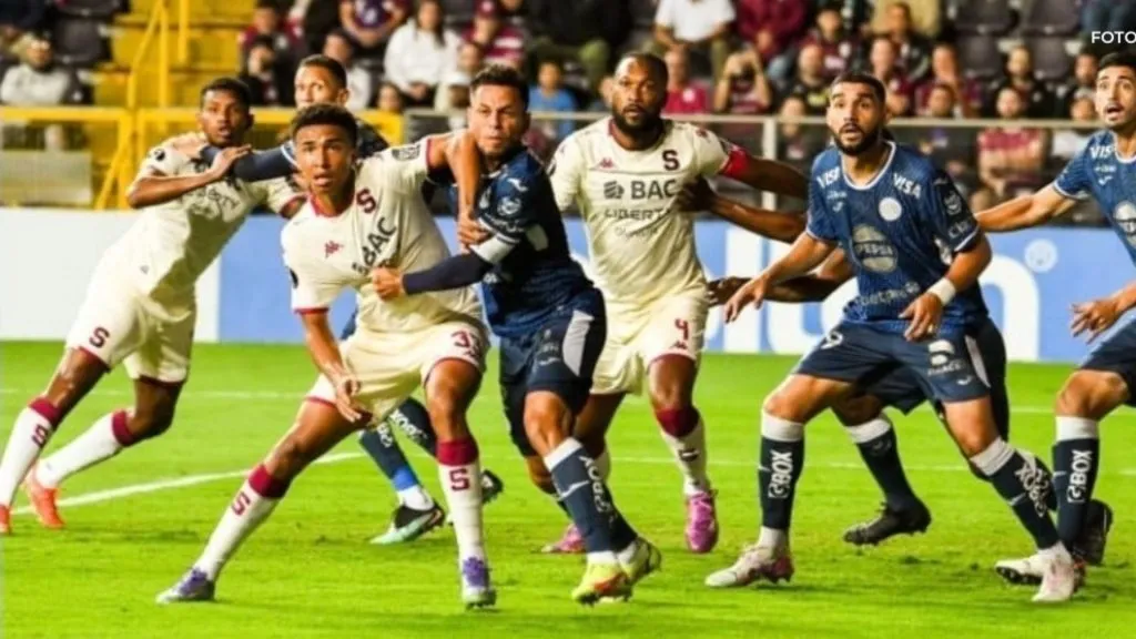 Saprissa no pudo contra Motagua y se quedó afuera.