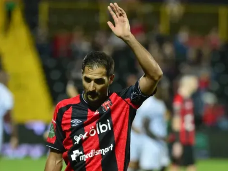 “Últimos meses”: a Celso Borges le preguntaron si se irá de Alajuelense y su respuesta dejó a todos consternados