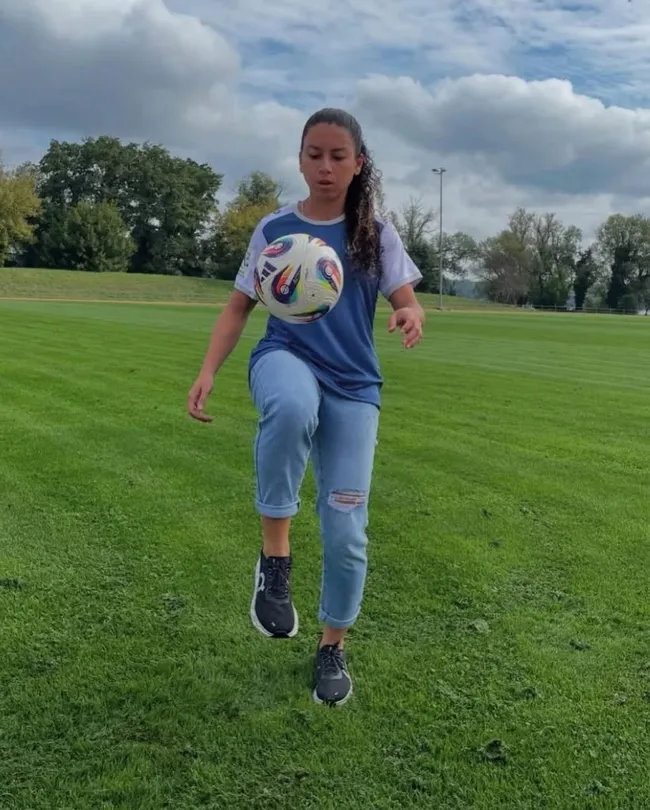 Panamá entera celebra el salto de Schiandra González hacia el fútbol de Alemania (RRSS).