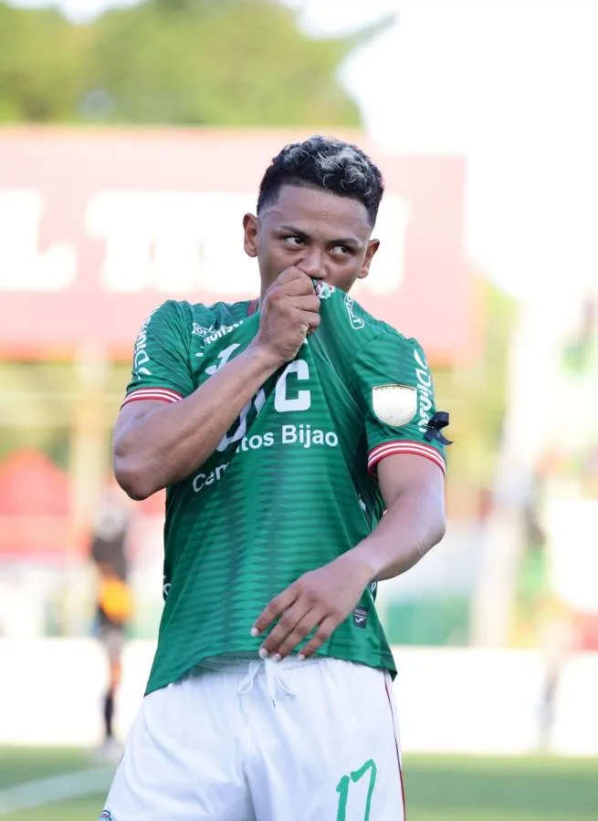 Alexy Vega suma 8 goles y una asistencia en lo que va del Apertura 2025.