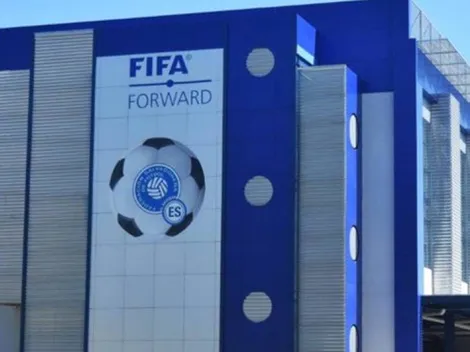 ¡Insólito! Un grave error causa un despido en El Salvador a pocos días de la Eliminatoria Mundialista