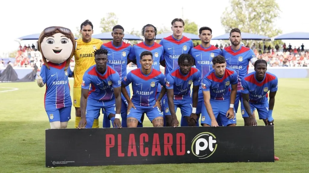 Julián Martínez fue titular por primera vez en Primerira Liga.