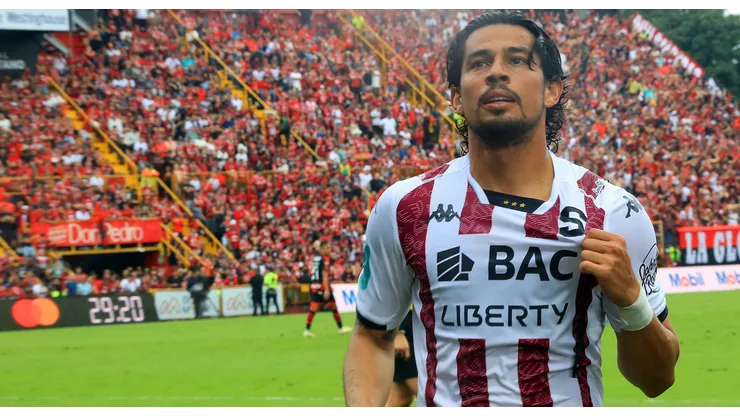 Ariel Rodríguez recibe un mensaje inesperado en Saprissa