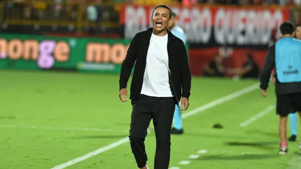 Paté Centeno será nuevo DT de San Carlos. (Foto: Tigo Sports)