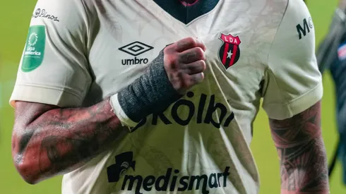 Alajuelense sorprende a los manudos. (Foto Alajuelense)