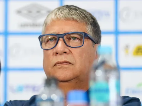 Bolillo Gómez se pelea con periodista guatemaletco