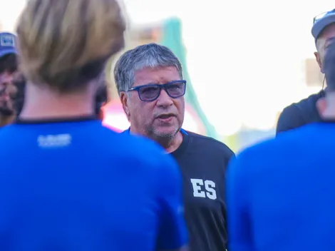 Bolillo Gómez recibe una mala noticia que golpea a El Salvador