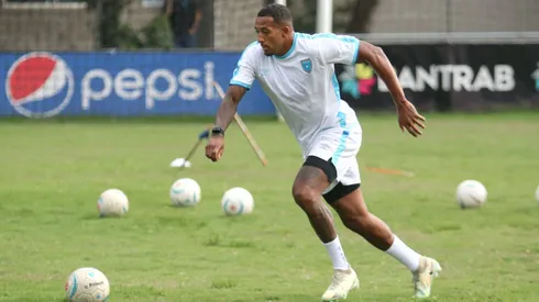 Nathaniel Méndez-Laing puso en vilo a Guatemala con una respuesta inesperada: "Retiro".