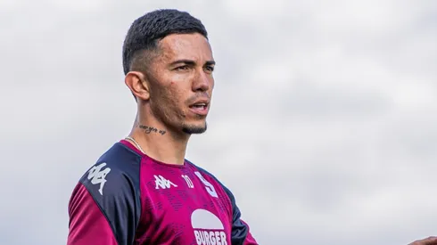 Jefferson Brenes lo anunció en sus redes sociales. (Foto: Instagram)