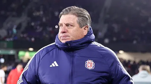 Miguel Herrera deberá convocar a dos refernetes. (Getty Images)