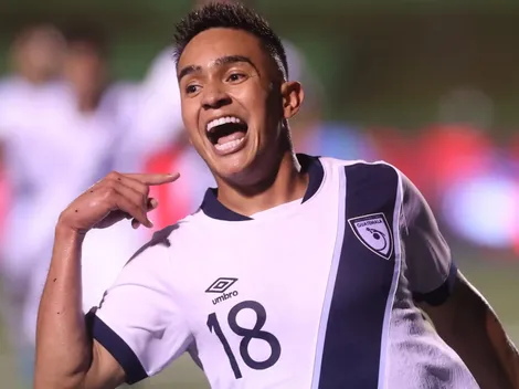 No lo esperaban: Óscar Santis recibe el reconocimiento de Concacaf que sorprende a Guatemala en el camino al Mundial 2026