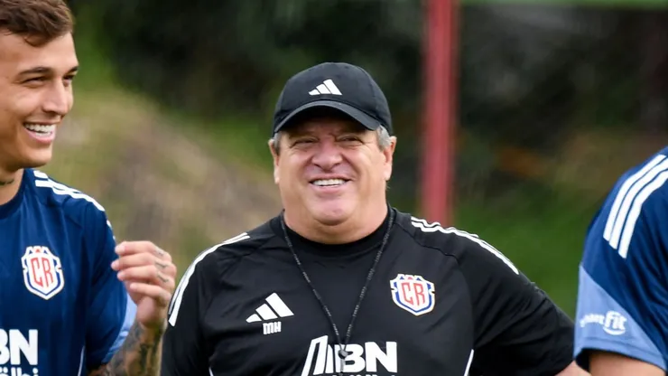 El Piojo Herrera va por una marca histórica.