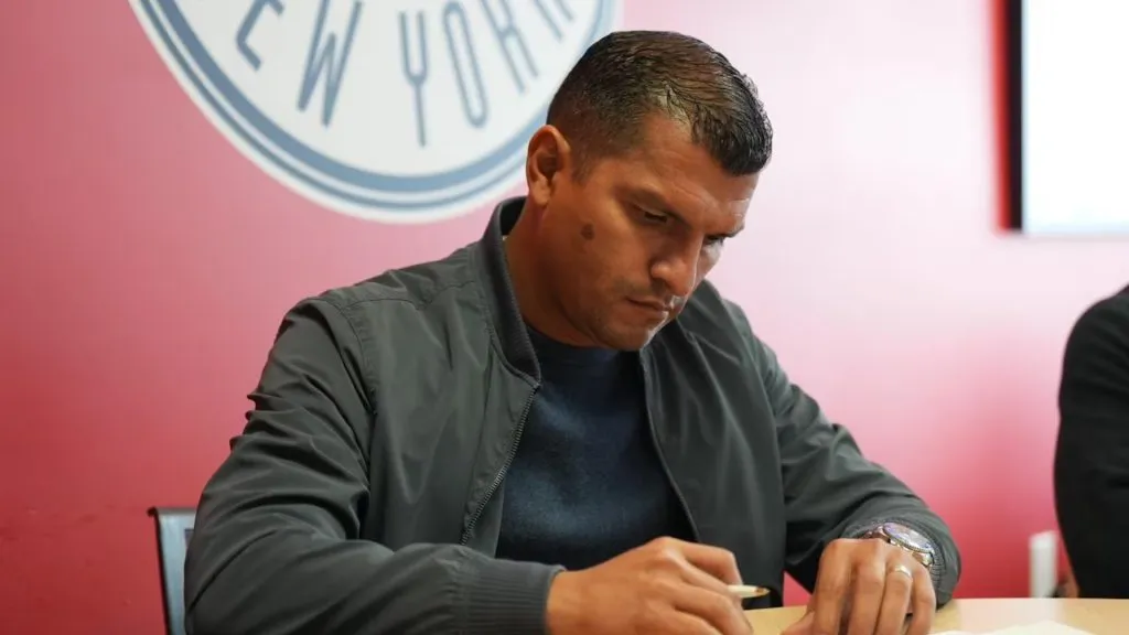 Gustavo Pérez habló de la salida de Hernán Medford. (Foto: La Nación)