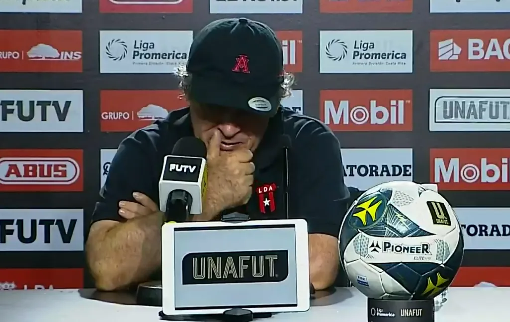 Machillo Ramírez no ocultó su malestar (FUTV).