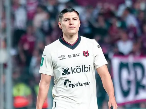 Ronaldo Cisneros no se calla y desafía a la afición tras su primer gol