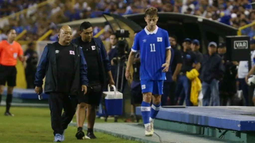 Es oficial: confirman la noticia sobre la lesión de Nathan Ordaz que mantiene en vilo a El Salvador para las Eliminatorias al Mundial 2026