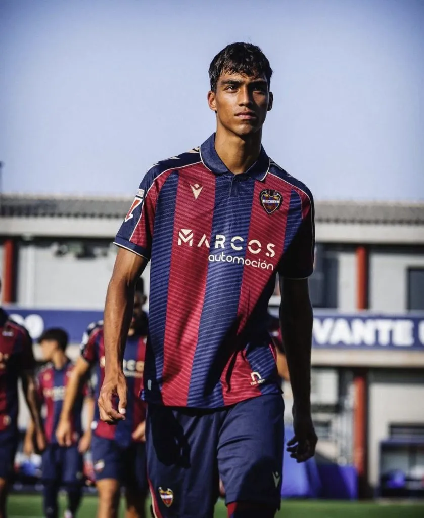 Martín Krug milita en el Levantu UD (Instagram).