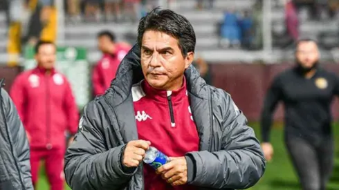 Vladimir Quesada al mando del Saprissa