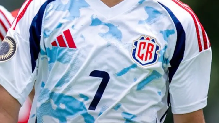 Un juvenil costarricense se fue a Europa. (Foto: Fedefútbol)