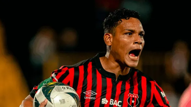 Creichel Pérez no está confirmado en el microciclo. (Foto: Repretel)