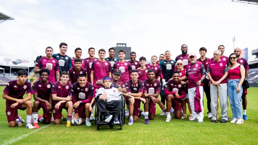 Myrie y Barahona volvieron a entrenar en Saprissa. (Foto: Saprissa)