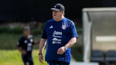 Piojo Herrera lo sacó del equipo.