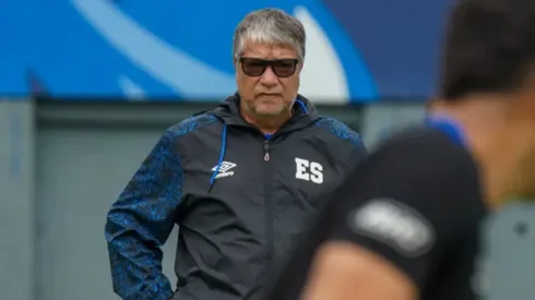 Bolillo Gómez con La Selecta