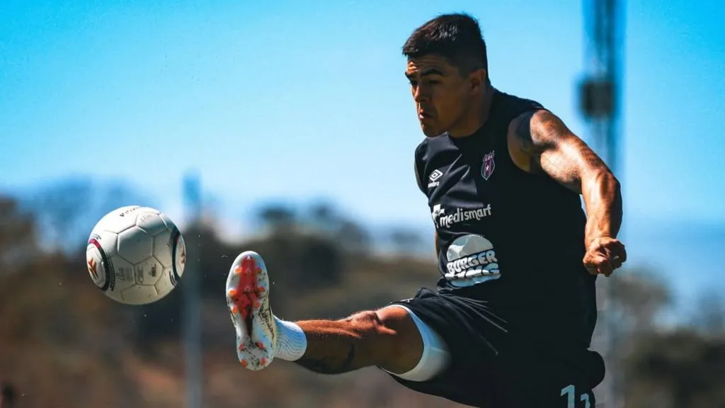 Diego Campos tiene contrato hasta fin de este año. (Foto: Instagram)