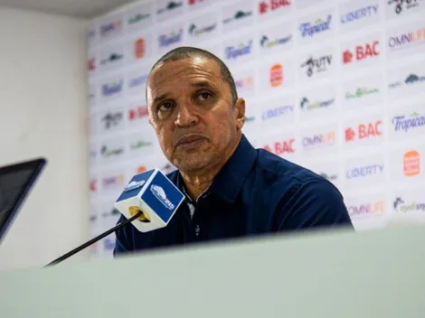 Erick Lonnis sorprende a todos en Saprissa