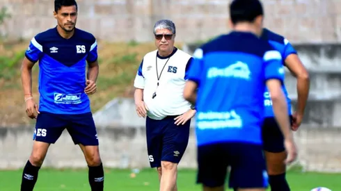 Bolillo Gómez sumó otro nuevo refuerzo para El Salvador en Eliminatorias al Mundial 2026.
