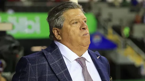 El entrenador fue analizado.