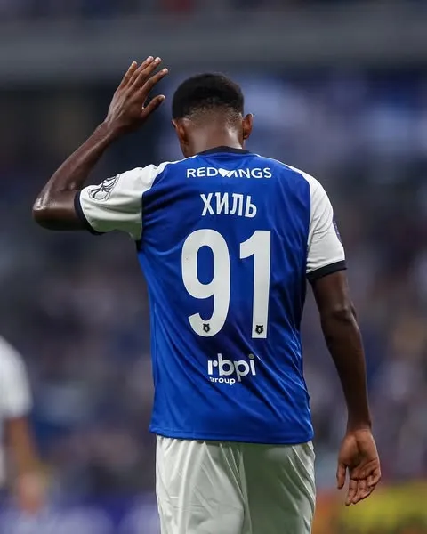 Brayan Gil se adaptó rápido al fútbol europeo (Instagram).