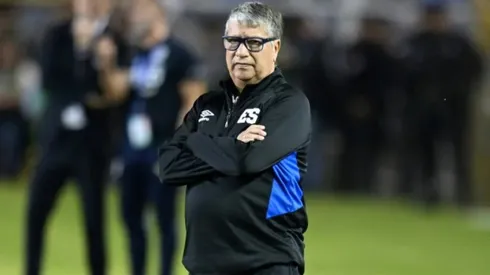 Bolillo Gómez se desligó del fracaso de El Salvador. (Foto: La Selecta)