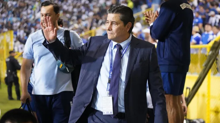 Luis Fernando Tena ya comienza a pensar en la convocatoria