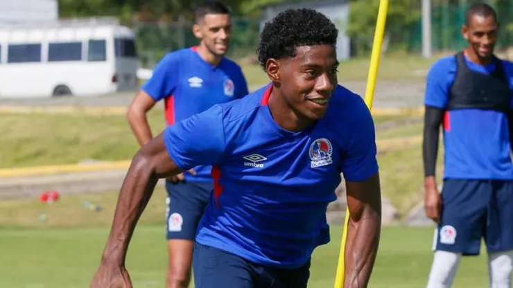 La joven promesa de Honduras se encamina al extranjero