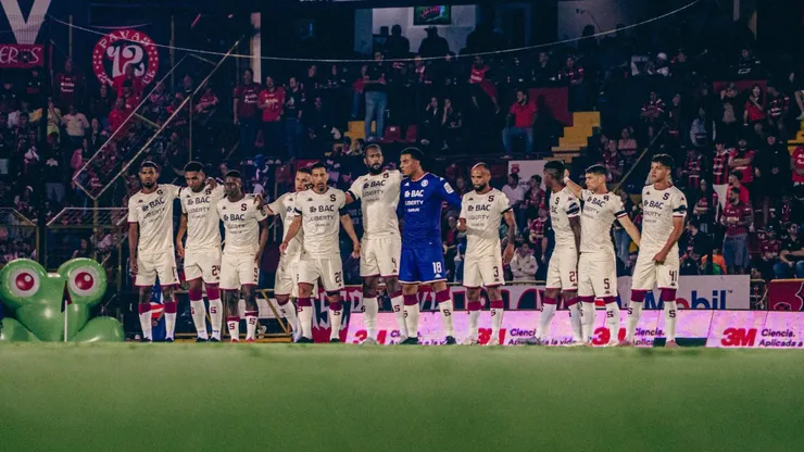 Saprissa podría sufrir una sorpresiva baja. (Foto: Saprissa)