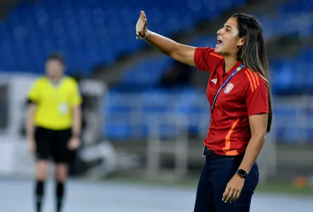 Patricia Aguilar, interina de la Selección Mayor y DT de la Sub-20.