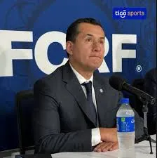 Jafet Soto apuntó sin miedo a Enrique Osses (Tigo Sports).