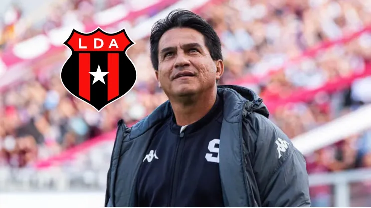 Vladimir Quesada con Saprissa