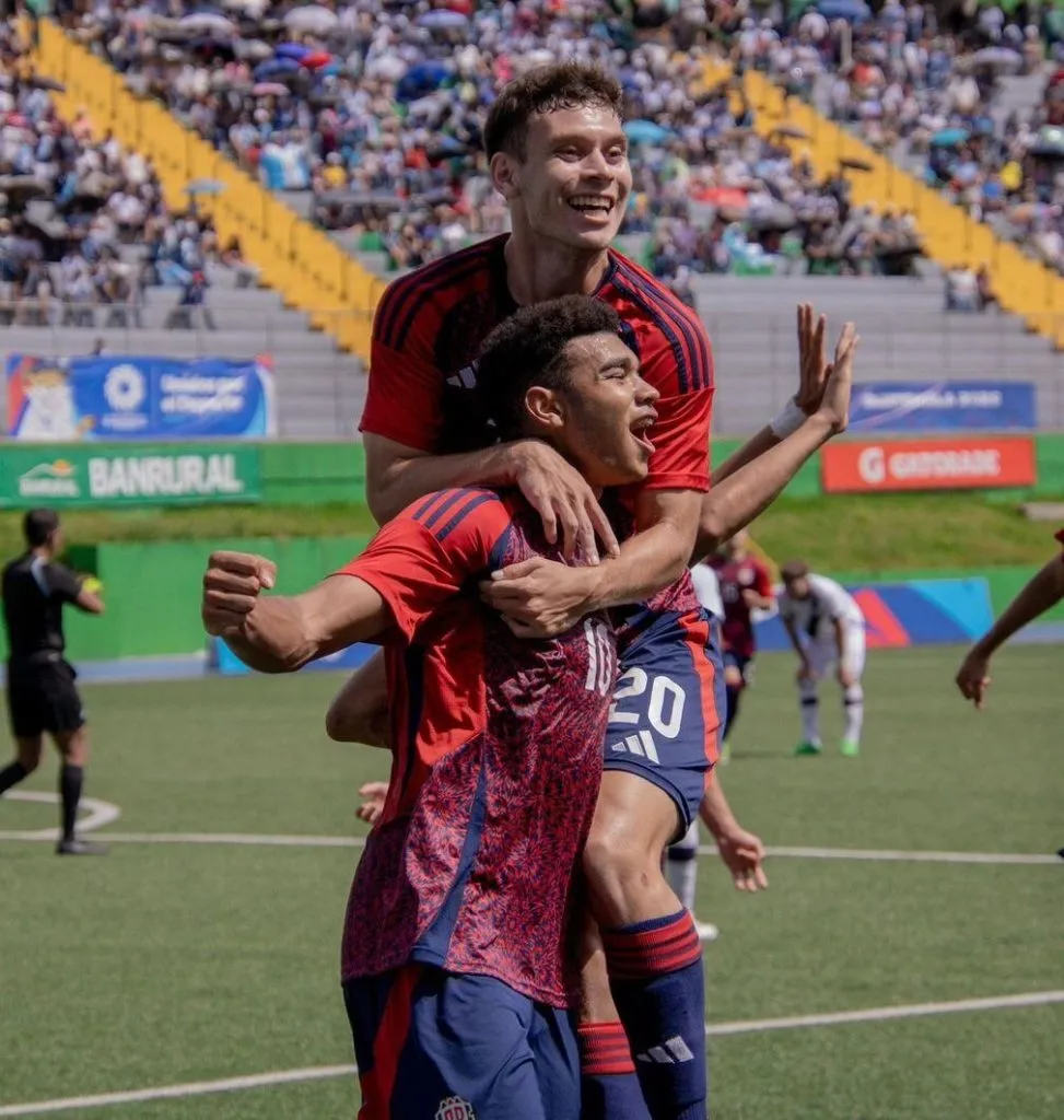 Dax Palmer toma ritmo con La Sele Sub-21 (FCRF).