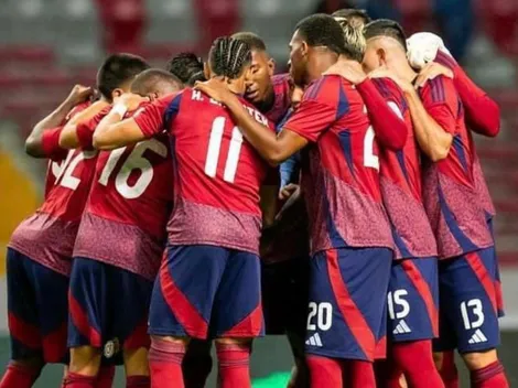 Se queda sin equipo: un legionario de Costa Rica enciende las alarmas del Piojo Herrera