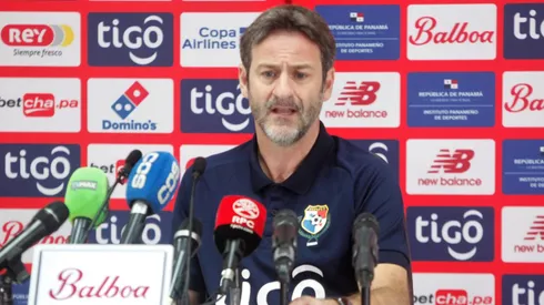 El entrenador desató críticas por su decisión