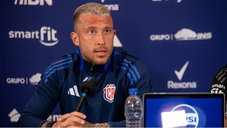 Francisco Calvo con la Selección de Costa Rica