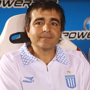 Vivas dirigió a Racing Club en el 2009 (Facebook).