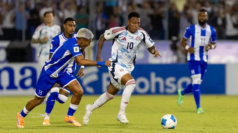 Los jugadores de Honduras y Costa Rica que deben cuidarse para jugar la última fecha