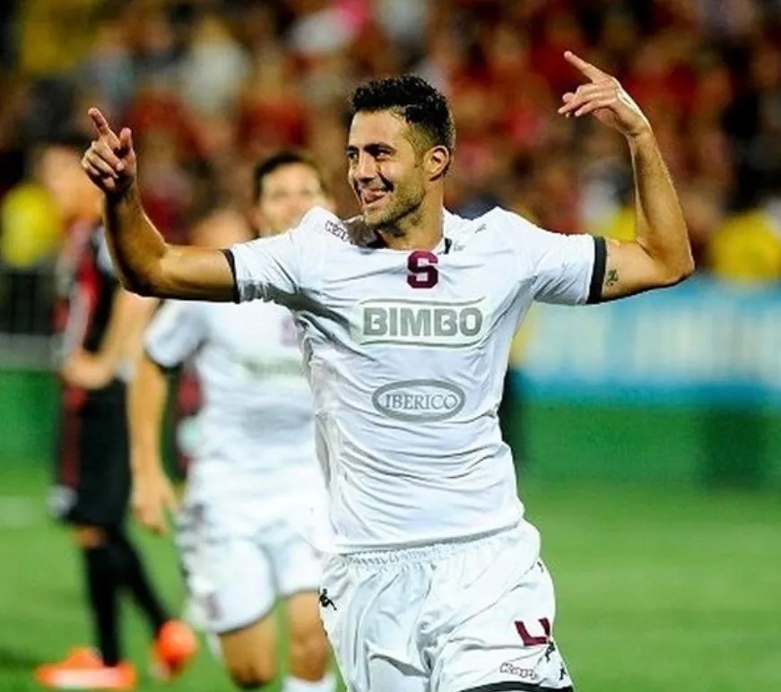 Andrés Imperiale dejó un grato recuerdo entre los morados (Saprissa):