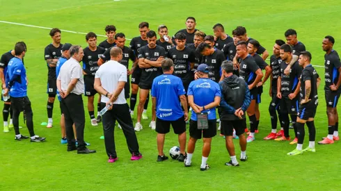 El Salvador no se clasificó al Mundial 2026 y una figura anunció su retiro.